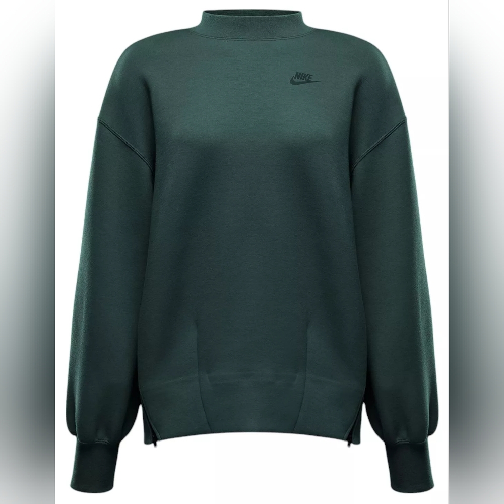 Nike Women's Sportswear Tech Fleece Oversized Crew-Neck Sweatshirt - Picture 7 of 8